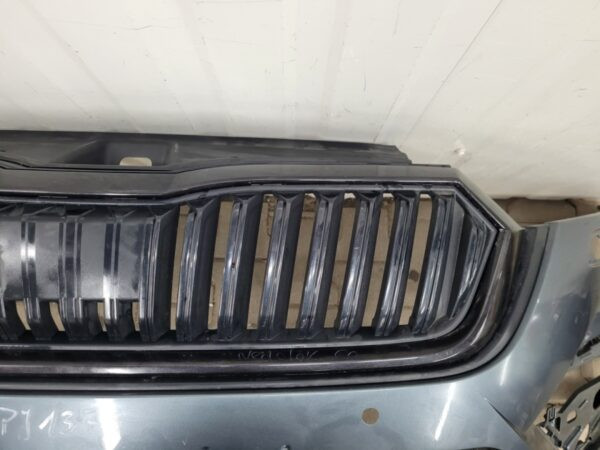 Bumper Skoda Octavia 4 IV 5E3 RS VRS 19-24 5E3807217F  Voorbumper PJ1373
