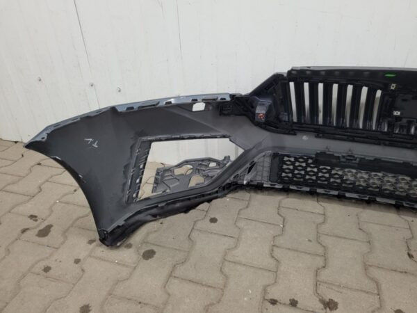 Bumper Skoda Octavia 4 IV 5E3 RS VRS 19-24 5E3807217F  Voorbumper PJ1373