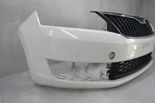 Bumper Skoda Rapid 5JA Facelift 17-19 5JA807221 Voorbumper KJ12315