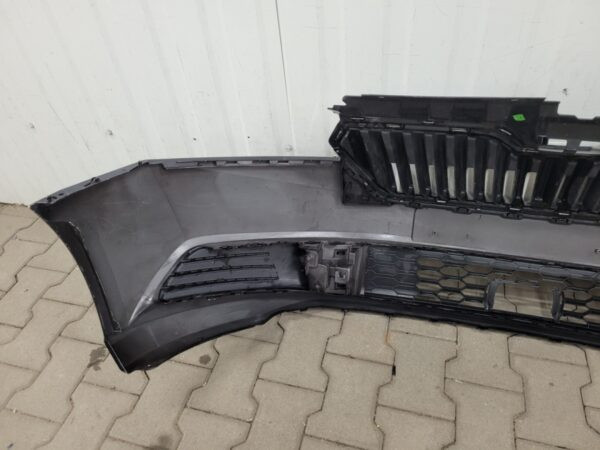 Bumper Skoda Fabia 3 III 6V0 Facelift 18-21 6V0807221F  Voorbumper PJ1367