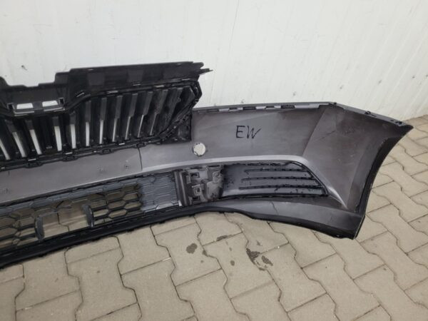 Bumper Skoda Fabia 3 III 6V0 Facelift 18-21 6V0807221F  Voorbumper PJ1367