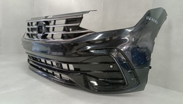 Bumper Volkswagen VW Tiguan 2 II 5NA R-LINE Rline Facelift 20- 5NA807221D Voorbumper HK1085