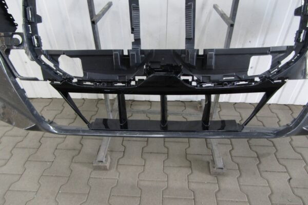 Bumper BMW 7 G70 M-Pakket M Pakket  22-51118081544  Voorbumper MK4552