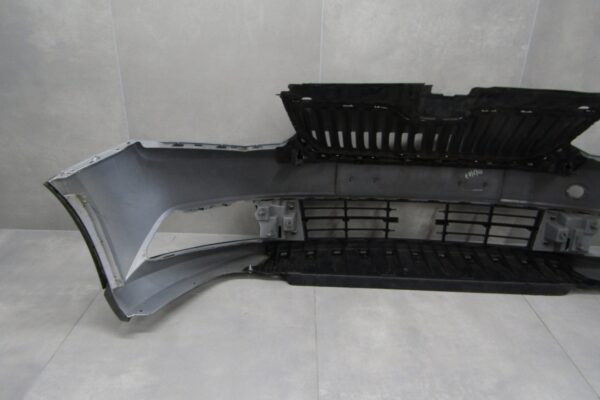 Bumper SKODA FABIA III SCOUT 14-18 6V0807221 VOORBUMPER MK4626
