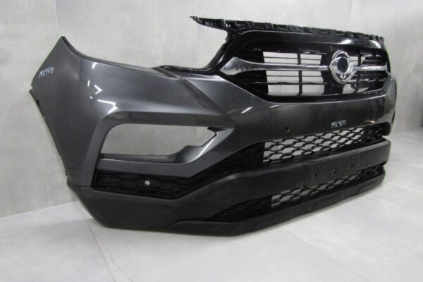 Bumper SsangYong Rexton sports 17-20 K78711-3800 Voorbumper MK4641