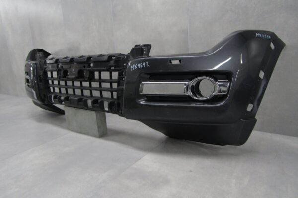Bumper Mitsubishi Pajero IV 4 FACELIFT 15-20 6400G152ZZ Voorbumper MK4642