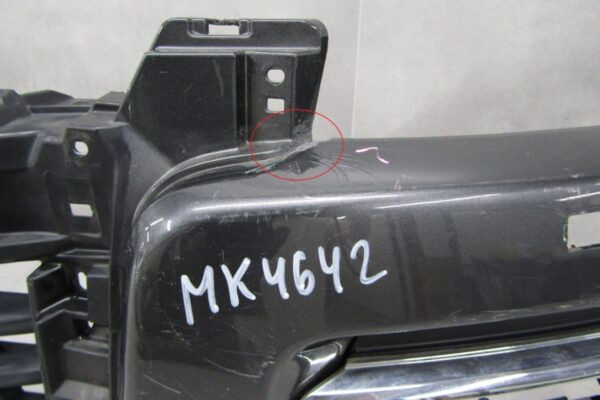 Bumper Mitsubishi Pajero IV 4 FACELIFT 15-20 6400G152ZZ Voorbumper MK4642