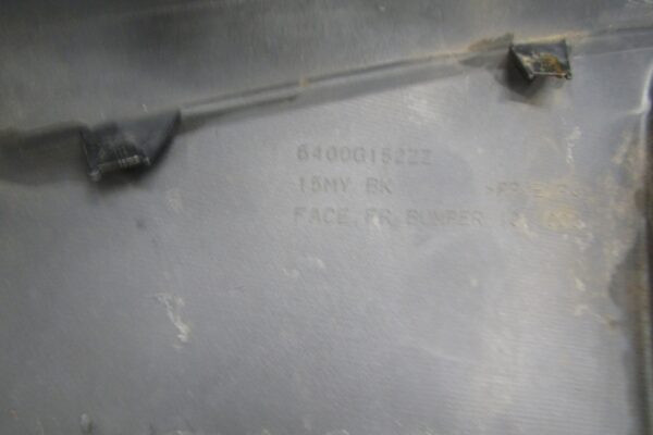 Bumper Mitsubishi Pajero IV 4 FACELIFT 15-20 6400G152ZZ Voorbumper MK4642