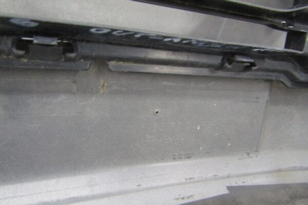 Bumper Mitsubishi Outlander 3 III 12-15 6400D558ZZ Voorbumper MK4718