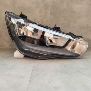 Koplamp AUDI A1 STANDAARD 8X0 10-14 Rechts RH 8X0941004 Z17/8D