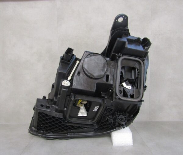 Koplamp Mercedes E-klasse W213 S213 Multibeam 16-20 RH A2139067606  A1530/4K/10A