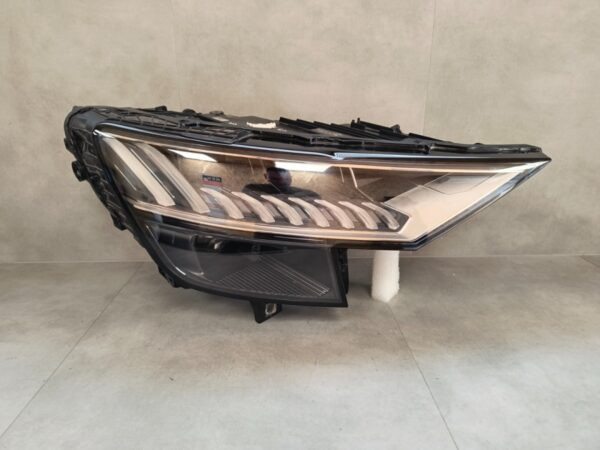 Koplamp Audi Q8 4M8 Full LED Matrix Rechts 18-23 4M8941036 Z6/2E
