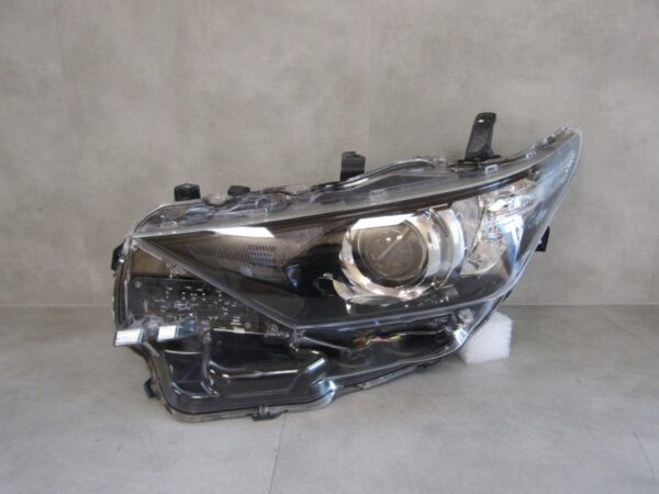 KOPLAMP TOYOTA AURIS 2 II FACELIFT 15-18 LH LINKS 81150-02K30 A1503/5K/11F