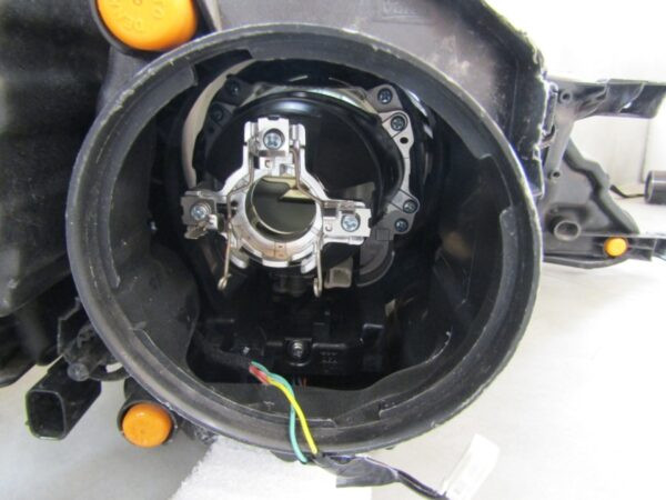 Koplamp TOYOTA AURIS 2 II XENON DRAAIEN 12-15 Links S1560/K3/2C