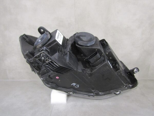 Koplamp VOLKSWAGEN CADDY 2K8 IV STANDAARD 20- LH Links 2K8941005 A1568/4K/12F