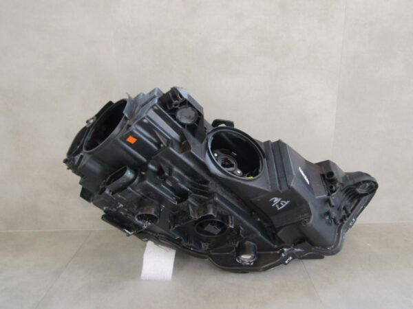 Koplamp  AUDI A3 8V0 Facelift XENON NIET-DRAAIEND 16-20 LH LINKS 8V0941005E A1575/4K/11A