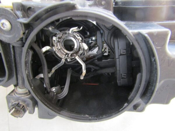 Koplamp  AUDI A3 8V0 Facelift XENON NIET-DRAAIEND 16-20 LH LINKS 8V0941005E A1575/4K/11A
