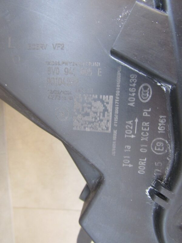 Koplamp  AUDI A3 8V0 Facelift XENON NIET-DRAAIEND 16-20 LH LINKS 8V0941005E A1575/4K/11A