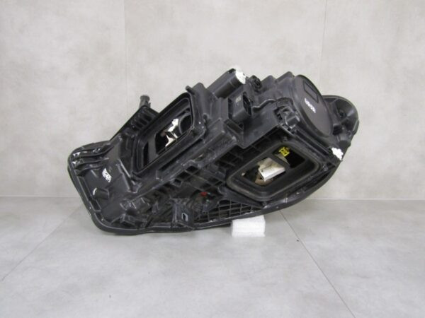 Koplamp MERCEDES A-KLASSE W177 Volledige Led Multibeam 18-22 RH Hella S1532/D225