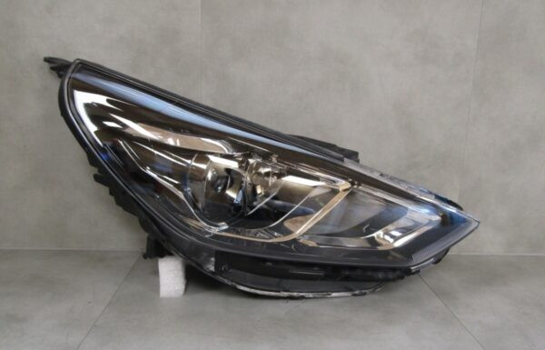 Koplamp Hyundai I30 III Facelift Standaard Lens 20- Rechts 92102G4510 S1501/F133