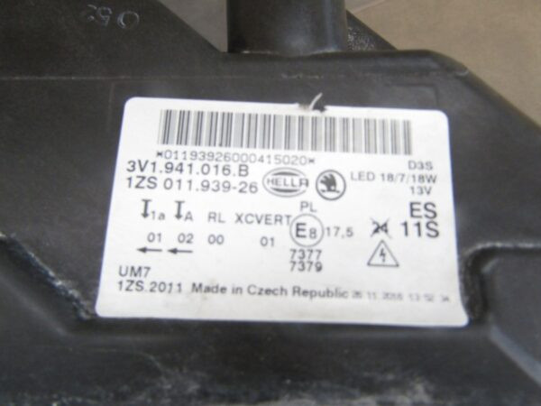 Koplamp Skoda Superb 3 III Xenon 15-19 3V1941016B Rechts A1552/5K/11B