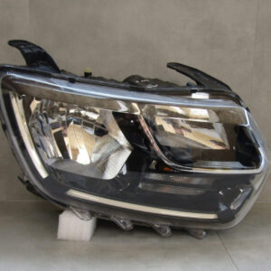 Koplamp DACIA DUSTER 2 II Standaard met LED 17-21 RH 260101133R S1557/K3/2D