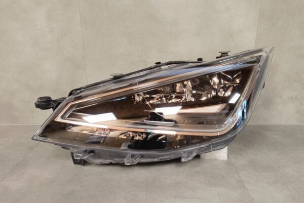 Koplamp Links STOEL IBIZA 5 V ARONA VOLLEDIG LED 17- 6F1941007B Z7/4E