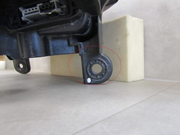 Koplamp JEEP GRAND CHEROKEE WK2 XENON NIET-DRAAIEND 13-16 RH Rechts S1556/K3/2D
