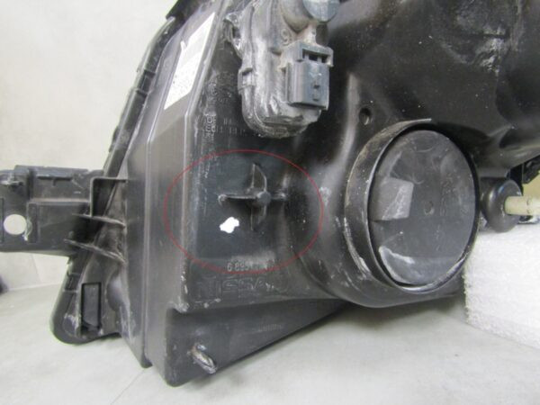 Koplamp NISSAN NV400 INTERSTAR II 10- STANDAARD RH Rechts 26010BZ50A S1468/F95