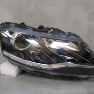Koplamp Skoda Rapid 5JB Facelift Xenon Niet-draaiend 16-19 Rechts 5JB941016C A1579/F188