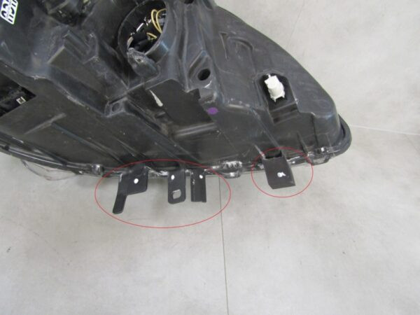 Koplamp RENAULT LAGUNA III 3 Facelift 13-15 XENON Draaiend LH Links 260601102R S1500/B145