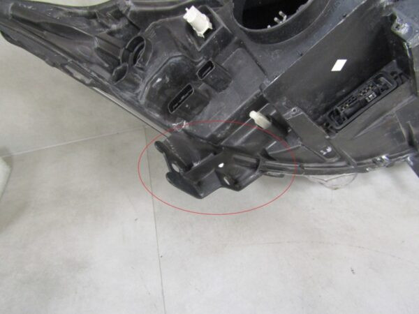 Koplamp RENAULT LAGUNA III 3 Facelift 13-15 XENON Draaiend LH Links 260601102R S1500/B145