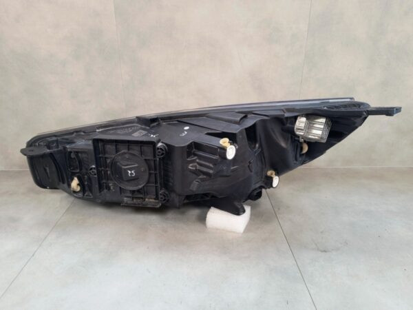 Koplamp FORD FOCUS MK4 IV Facelift LED Rechts RH 22- RH NX7B-13E014-CD Z23/18B
