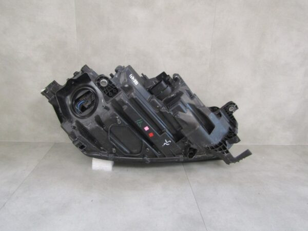 Koplamp SKODA OCTAVIA IV VOLLEDIG LED 19-24 LH LINKS 5E4941015A S1504/A96