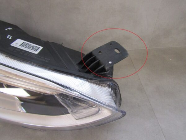 Koplamp Ford Focus MK4 IV Standaard 18-21 RH JX7B-13W029-AE A1562/D213