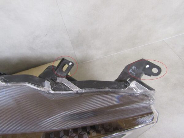 Koplamp Voorlamp Toyota Yaris IV GR Sport Led 20- RH Rechts S1538/B230