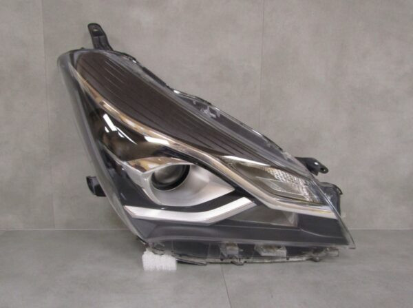 KOPLAMP Toyota Yaris 3 III FACELIFT REGULAR LENS 17-20 RH RECHTS S1455/E186