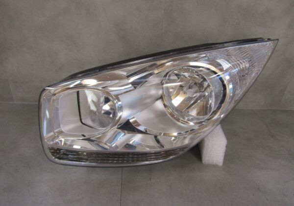 KOPLAMP KIA VENGA STANDAARD 09- LH LINKS 92101-1P000 A1533/4K/12E