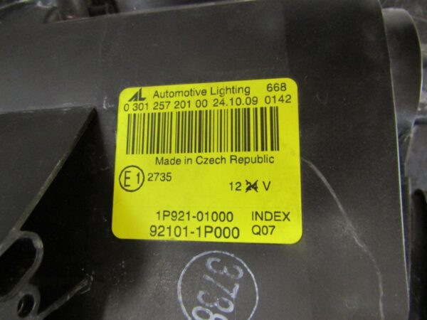 KOPLAMP KIA VENGA STANDAARD 09- LH LINKS 92101-1P000 A1533/4K/12E