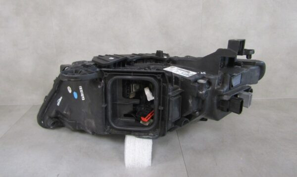 Koplamp Peugeot 308 III 3 T10 LED Rechts 21-25 98516735 A1547/5K/16C