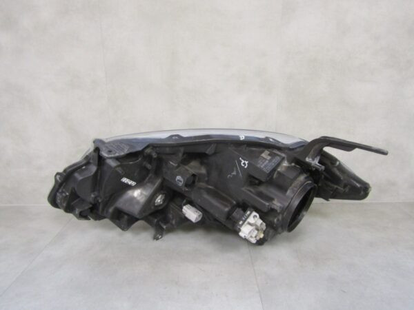 Koplamp SUZUKI SX4 S CROSS XENON NIET-DRAAIEND Rechts 13-16 100-17735 A1569/4K/2D