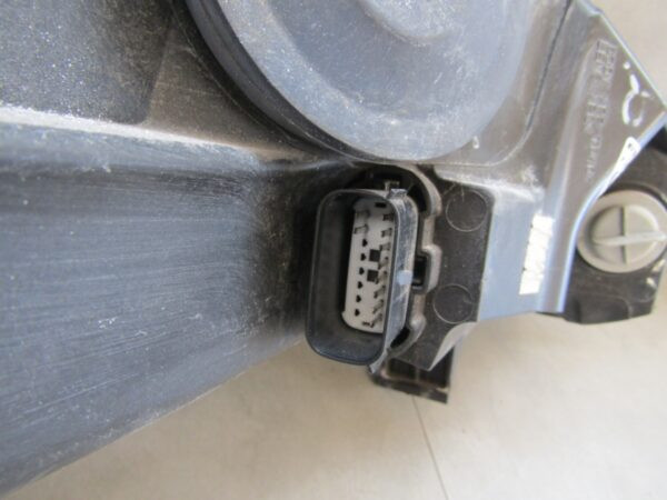 Koplamp FORD FIESTA MK7 Facelift STANDAARD 12-17 LH Links C1BB-13W030-AH S1559/K3/2D