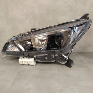 Koplamp NISSAN LEAF 2 II Standaard Lens + LED 18-22 LH Links 260605SH0A Z26/8D