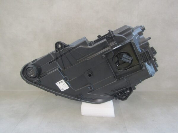Koplamp Porsche MACAN 95B Facelift FULL LED MATRIX 18-24 RH 95B941016F Q1398/K3 2E