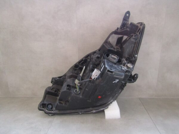 Koplamp Toyota Yaris 3 Facelift Normale Lens 14-17 RH Rechts Q1344/C98