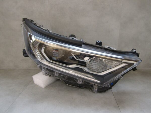 Koplamp Toyota RAV4 V LED RH Rechts 19-21 Q1361/K5 13E