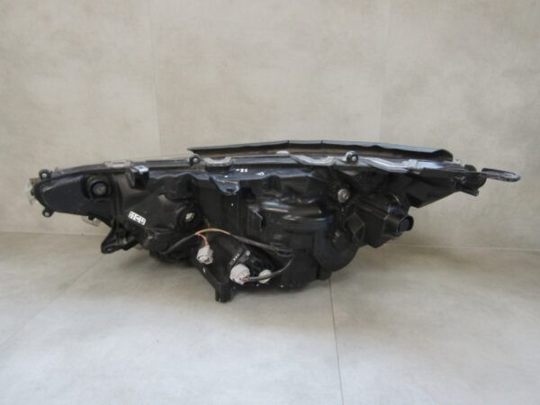 Koplamp Toyota RAV4 V LED RH Rechts 19-21 Q1361/K5 13E