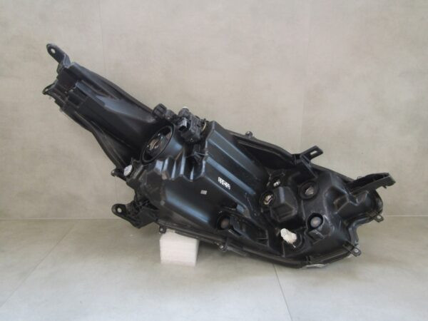 Koplamp Toyota Yaris 4 IV 20- Mazda 2 22- NORMALE LENS LH Links K0-6 Q1345/B103