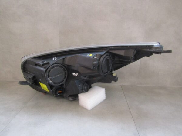 Koplamp Kia Venga STANDAARD 09-19 RH Rechts 92102 1P000 Q1346/C102