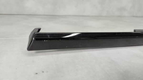 Zijskirt Links Sierstrip PORSCHE CAYENNE 9Y0839477D448 Links Voor Dorpel MZ2246